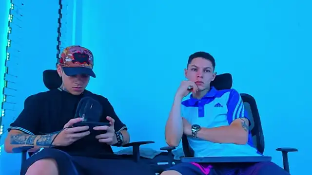 Snapshot of HOT_boy2025 chatting on November 2025 11:30:02 PM HOT boy2025 online show from November 2025 11:30:02 PM