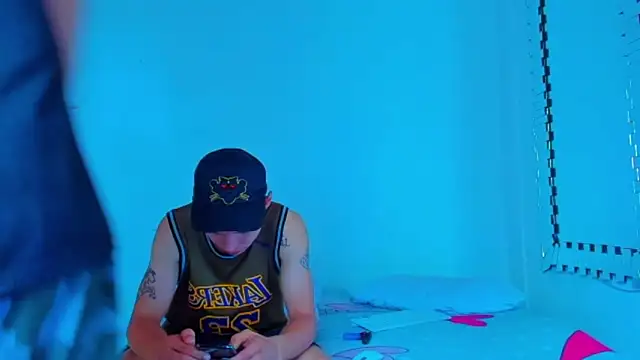 HOT boy2025 online show from January 2025 02:39:01 PM