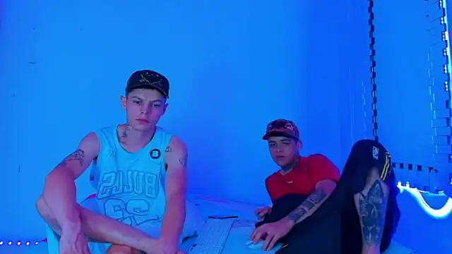 HOT boy2025 online show from January 2025 09:14:02 PM