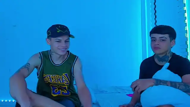 HOT boy2025 online show from February 2025 03:30:02 AM