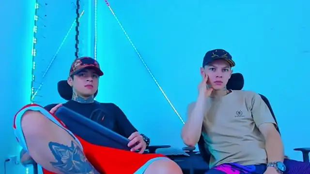 Snapshot of HOT_boy2025 chatting on October 2025 04:11:02 AM HOT boy2025 online show from October 2025 04:11:02 AM