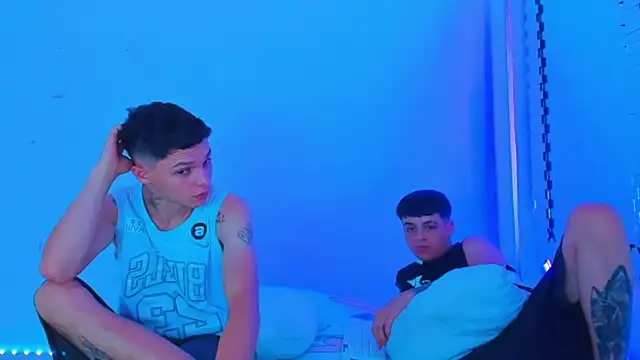 HOT boy2025 online show from January 2025 05:59:02 AM