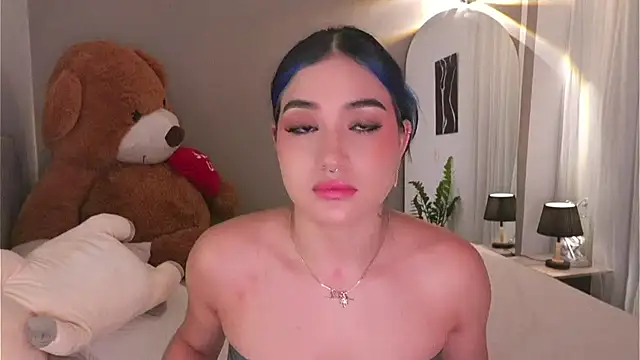 AnnyHizzle online show from October 2025 11:25:02 PM