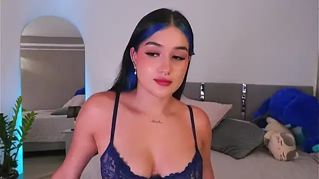 AnnyHizzle online show from September 2025 02:51:02 AM