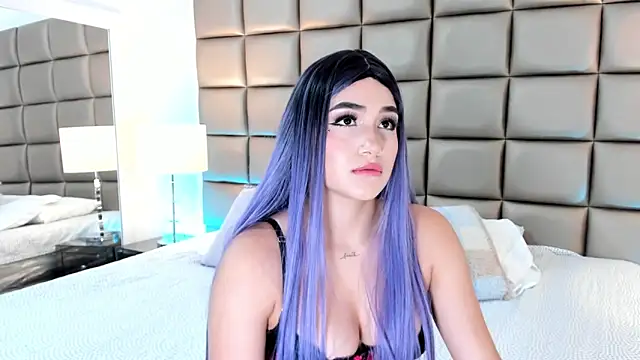 AnnyHizzle online show from March 2025 09:32:02 PM