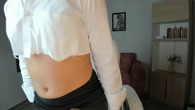 Alice23jones online show from March 2025 12:50:02 PM