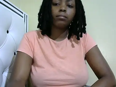 nelly shyn online show from October 2025 09:12:01 PM