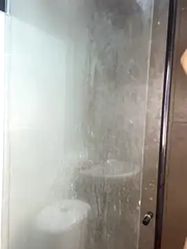 liaa 18 online show from October 2025 03:48:01 AM