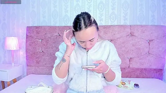 liaa 18 online show from September 2025 02:33:01 AM