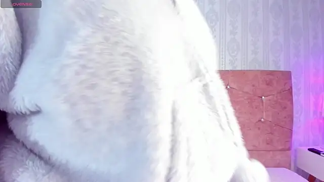 liaa 18 online show from September 2025 03:57:01 AM