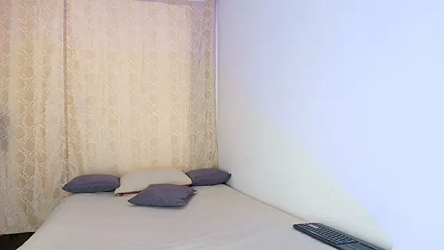 Tinny and Candy online show from February 2026 07:02:01 PM