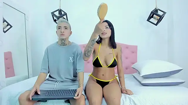 Tinny and Candy online show from February 2025 01:22:01 PM