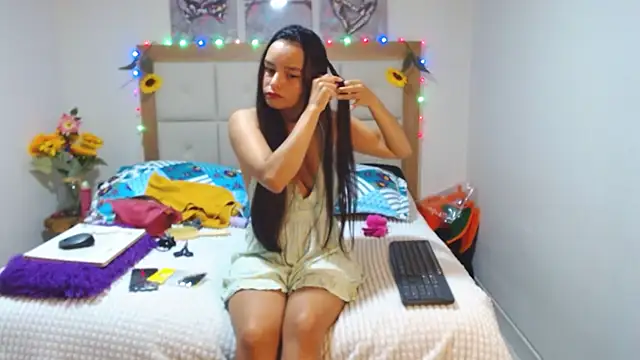 valentina hearts online show from March 2025 06:46:01 PM