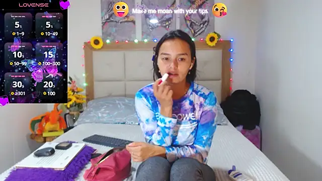 valentina hearts online show from January 2025 12:51:02 AM