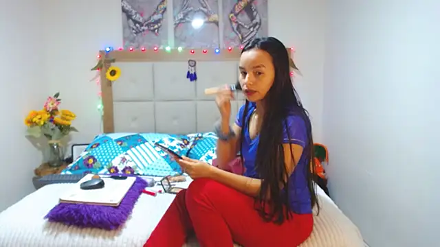 valentina hearts online show from February 2025 01:57:02 AM