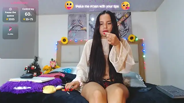 valentina hearts online show from December 2024 03:58:02 AM