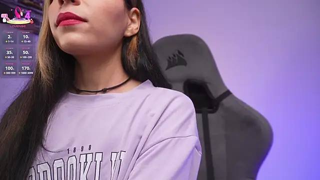 little-eli online show from November 2025 07:06:01 PM