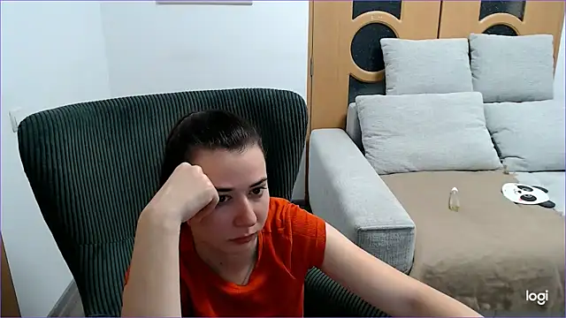 VioletaFlower7 online show from December 2025 09:22:02 AM