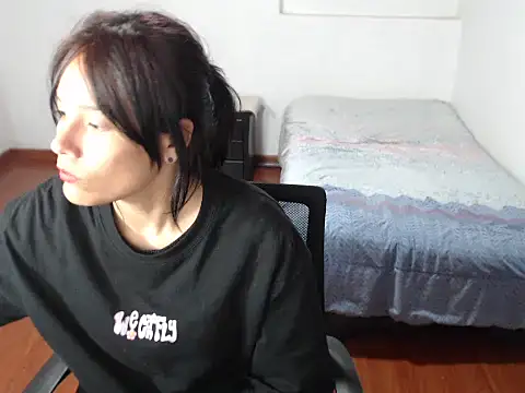 home vlak online show from November 2025 11:54:02 PM