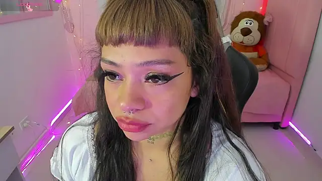 zoesullivan online show from September 2025 10:32:02 AM