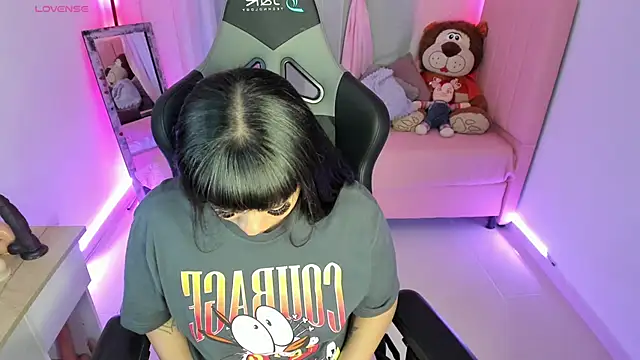 zoesullivan online show from January 2025 09:30:02 AM
