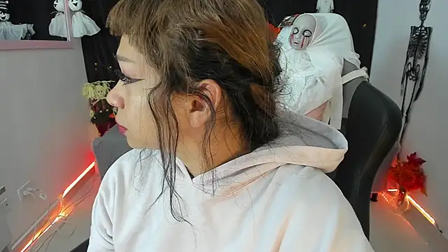 zoesullivan online show from October 2025 10:38:01 AM