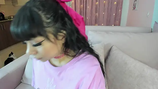 zoesullivan online show from January 2025 09:47:01 AM
