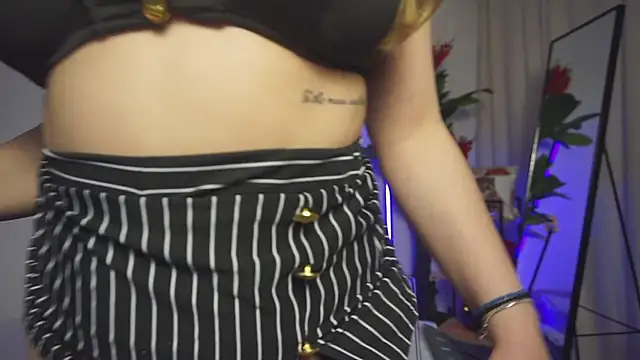 NaughtyAdda online show from April 2026 08:42:02 PM