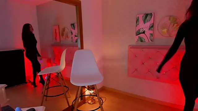 Ginger Violetta  online show from February 2025 07:59:02 PM