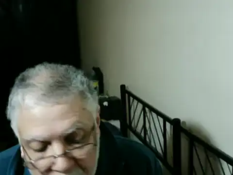 100Tauros online show from February 2026 10:09:02 PM