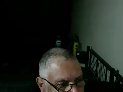 100Tauros online show from April 2026 10:27:02 PM