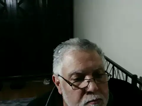 100Tauros online show from February 2026 09:58:02 PM