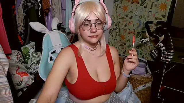 Snapshot of mochi_rainbow chatting on January 2025 11:16:01 PM mochi rainbow online show from January 2025 11:16:01 PM