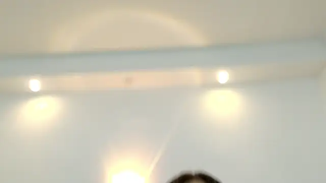 Juliabadlee online show from November 2025 08:34:02 PM