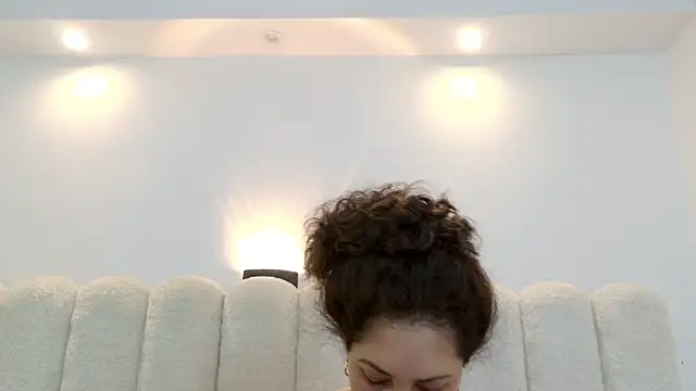 Juliabadlee online show from January 2026 10:26:01 PM