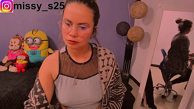 gigi stephans online show from September 2025 01:28:01 AM