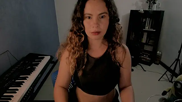 gigi stephans online show from July 2026 01:57:02 AM