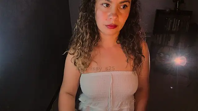 gigi stephans online show from June 2026 01:11:02 AM