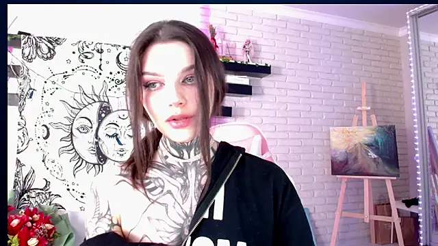 uwuxxxeva online show from March 2025 01:09:02 PM