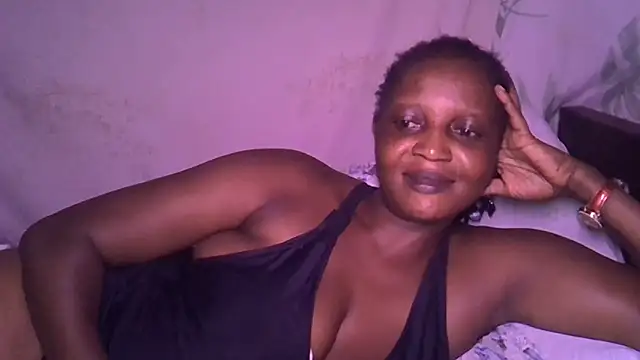 Snapshot of Hot_Caro chatting on May 2026 06:52:02 PM Hot Caro online show from May 2026 06:52:02 PM