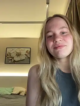 Snapshot of annabel8 chatting on April 2026 08:37:01 PM annabel8 online show from April 2026 08:37:01 PM