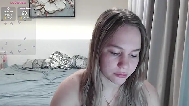 Snapshot of annabel8 chatting on November 2025 09:36:01 PM annabel8 online show from November 2025 09:36:01 PM