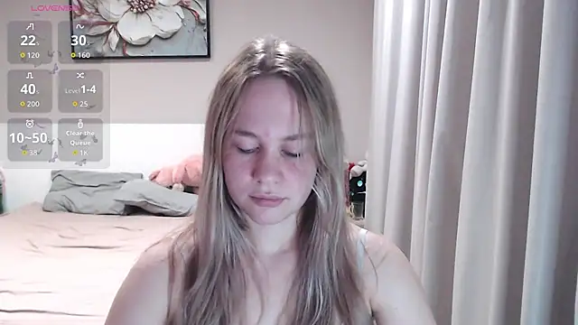 Snapshot of annabel8 chatting on October 2025 08:31:02 PM annabel8 online show from October 2025 08:31:02 PM