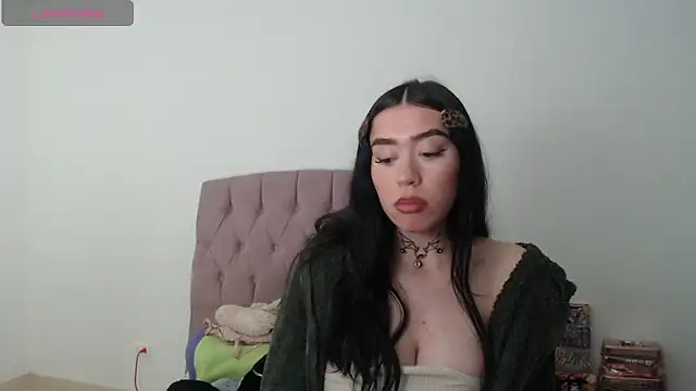 Julieta De Los Angeles online show from March 2026 11:49:01 PM