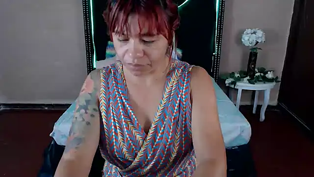 VioletaaaSlave online show from October 2025 12:17:01 PM