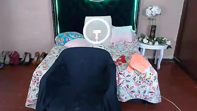 VioletaaaSlave online show from May 2026 11:29:01 AM