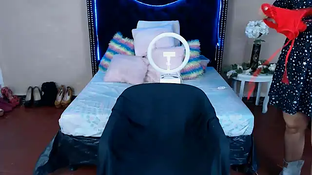 Snapshot of VioletaaaSlave chatting on November 2025 11:14:02 AM VioletaaaSlave online show from November 2025 11:14:02 AM