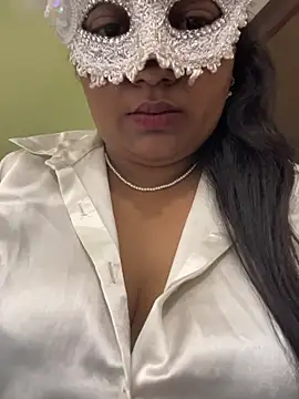 Hottest Tamil online show from March 2026 09:15:02 PM