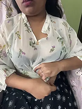 Hottest Tamil online show from March 2026 01:46:02 AM