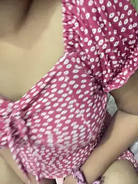 Hottest Tamil online show from April 2026 10:12:02 PM